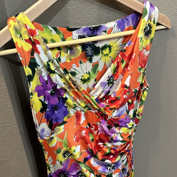 American living dress v neck. Size 2 great condition - Picture 4 of 6